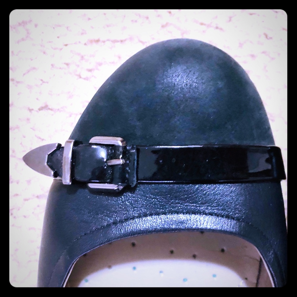 ECCO Ballerina Buckle Flat (size 11)